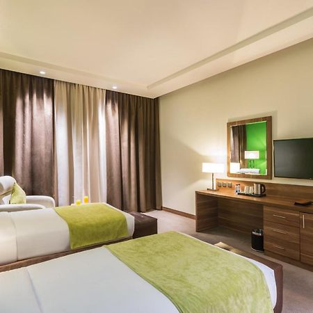Mena Hotel タブーク エクステリア 写真
